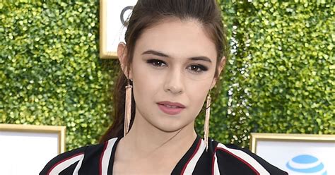 15 Pictures Of Nicole Maines
