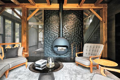 11 Simply Amazing Fireplaces