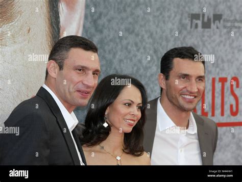 Vitali Wife Natalia And Wladimir Klitschko Stock Photo Alamy