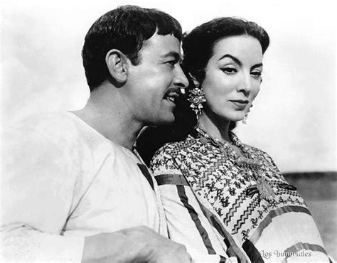 Ver más ideas sobre actriz mexicana, cine de oro mexicano, actrices. Maria Felix in 'El Indio Tizoc', during Mexico's Golden ...