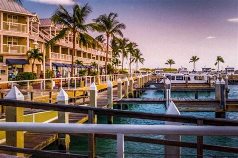5 Most Affordable Waterfront Cities in Florida To Live in 2022 - Imagup