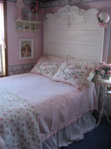Strawberry shortcake bedroom decorating ideas. Strawberry Shortcake | Shabby chic decor bedroom, Shabby ...