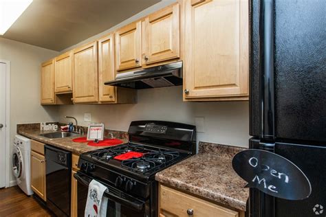 Design and function are the cornerstones of a quality layout. The Glendale Residence Apartments - Lanham, MD ...