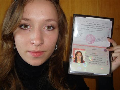 Паспорт Девушки Фото HD фотoграфии