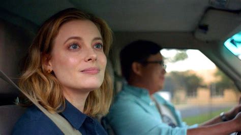 I Used To Go Here Trailer Gillian Jacobs Jemaine Clement Star In A Sxsw Comedy From Director
