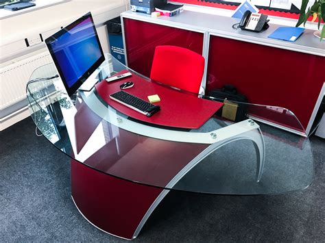 The Uffix Luna Executive Desk Designed By The Italian Ferrari Designer