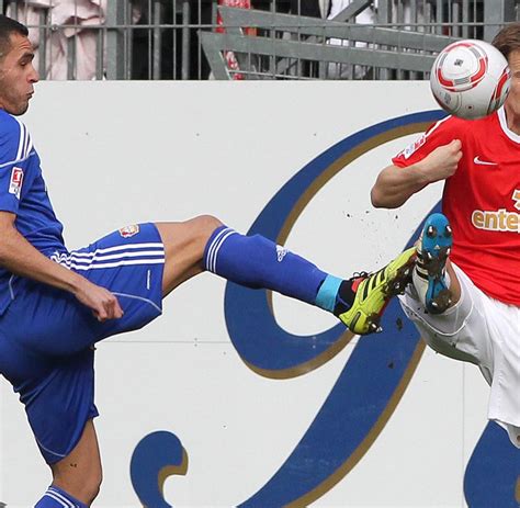 The bundesliga comprises 18 teams and operates on a system of promotion and relegation with the 2. Fussball-Bundesliga: Ballack gewinnt mit Bayer Leverkusen ...