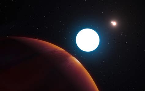Scientists discover strange planet with 3 stars