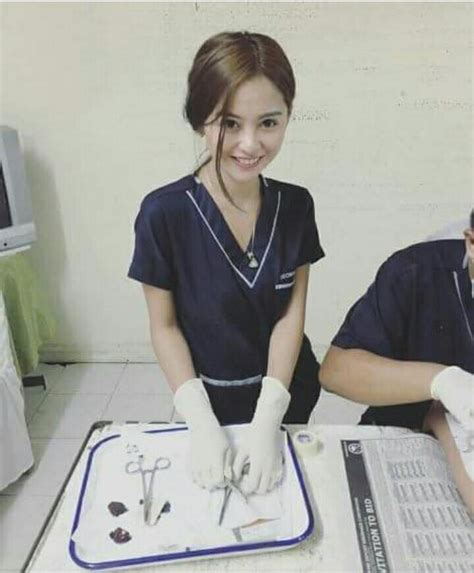 Captivating Nurse Krestle Deomampo Is Back At It Again With Operationtuli Pinoy Thinking