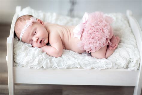 Cute Newborn Baby Wallpapers In Hd Parketis