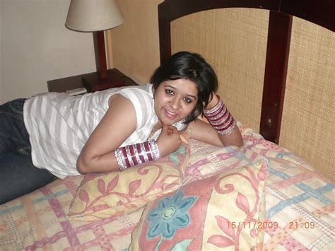 Indian Desi Sexy Wife Bhabhi Honeymoon Tour Bilder Xhamster Com