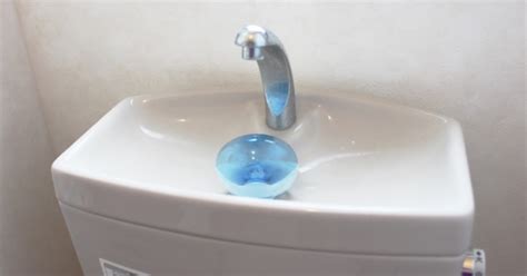 トイレの水漏れ｜ポタポタ音は簡単に直せる！原因のチェック方法と対処法 水110番