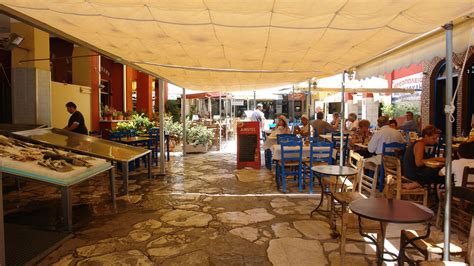 Recommended by lonely planet and 8 other food critics. Lavrion Fish Market - Athens Attica