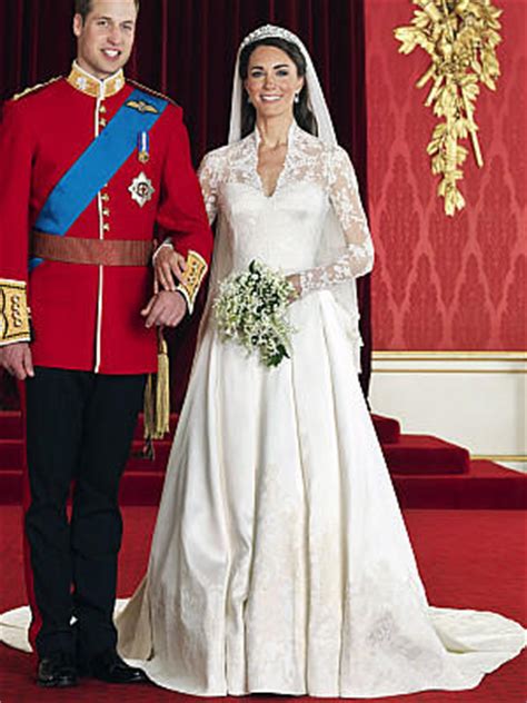 Wie wird das hochzeitskleid der zukünftigen prinzessin aussehen? Das Brautkleid von Kate Middleton gab es schon einmal