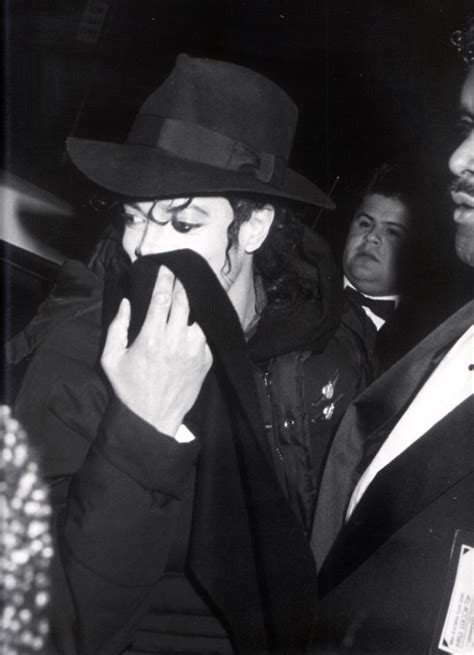 Sad Michael Jackson Photo 11172692 Fanpop