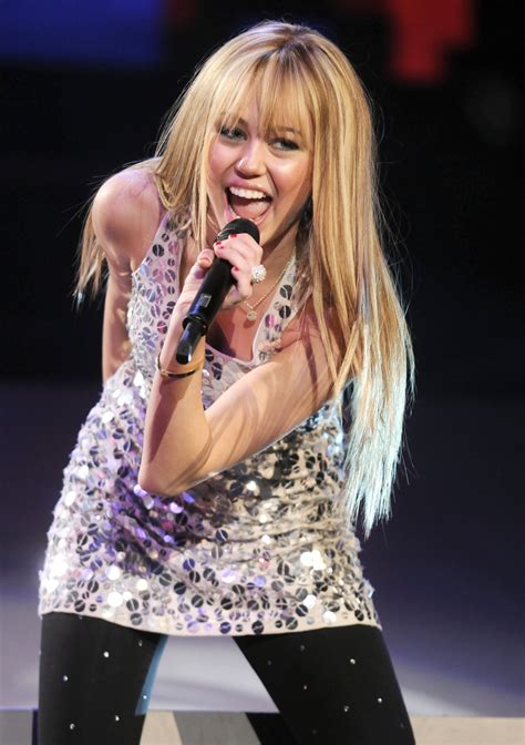 Miley Cyrus As Hannah Montana Telegraph