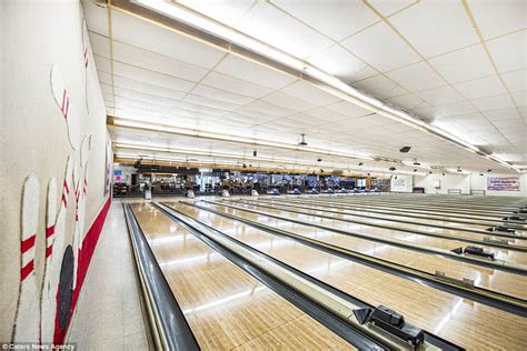 Bowling Alley From 1960s That Inspired The Big Lebowski Goes On Sale