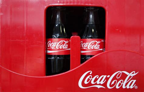 Basket La Plus Chère Du Monde - Coca Cola reste la marque la plus chère du monde!