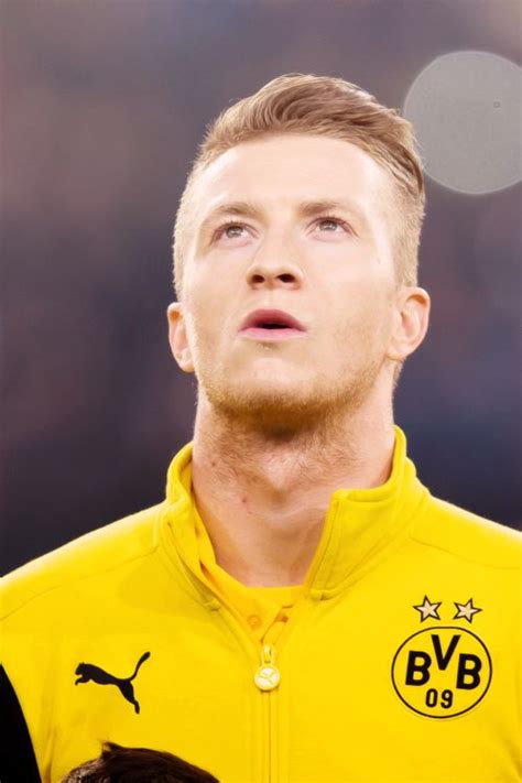 Marco Reus Playing Football Football Players Soccer Guys Hiding Places Partners In Crime
