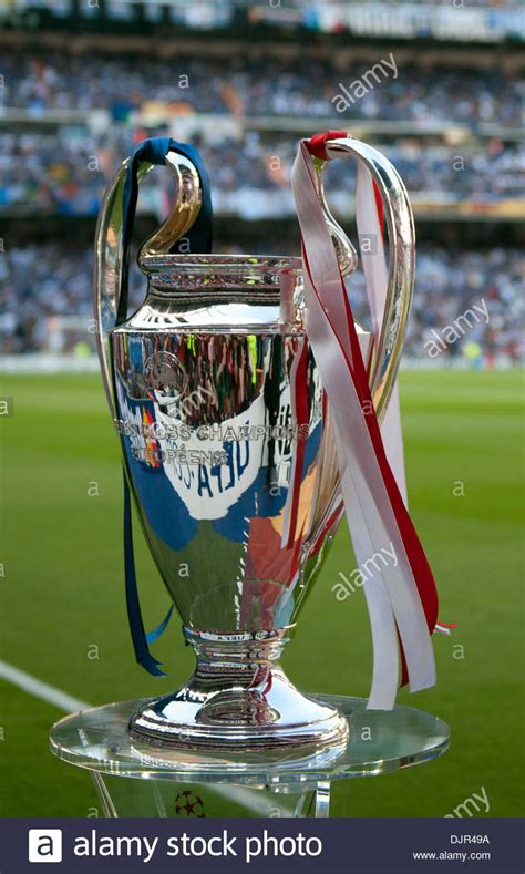Uefa futsal champions league 2020/2021 resultatarkiv på scoreboard.com. Champions League Trophy : Britwatch Sports Guide to the ...