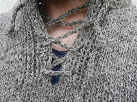 Authentic Irish Fisherman Sweater Hooded Ribbed Pattern Grey 100