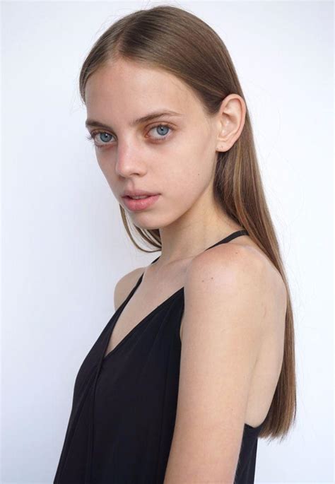 20 New Models To Know This Fashion Week Teen Vogue