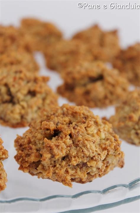 Check spelling or type a new query. Biscotti brutti ma buoni | Pane e Gianduia