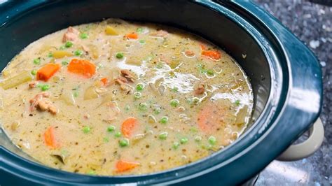A Slow Cooker White Wine Chicken Stew With Pot Pie Vibes Rslowcooking