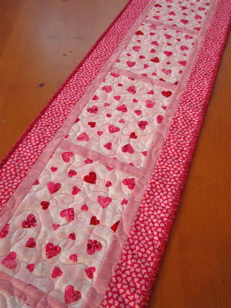 Quilted Table Runner Valentine's on Luulla