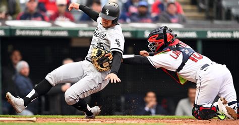 White Sox Get Swept In Doubleheader Against Cleveland Guardians Cbs
