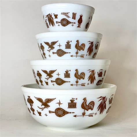 Pyrex Early American Mixing Bowls Complete Set Of 4 401 Etsy Pyrex