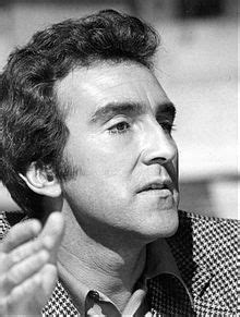 ESTO PASO: 2011: MURIÓ Pedro Armendariz Jr., actor mexicano. (n. 1940)