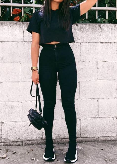 Follow Slayinqueens For More Poppin Pins ️⚡️ All Black Outfit Casual Bartender Outfit Fashion