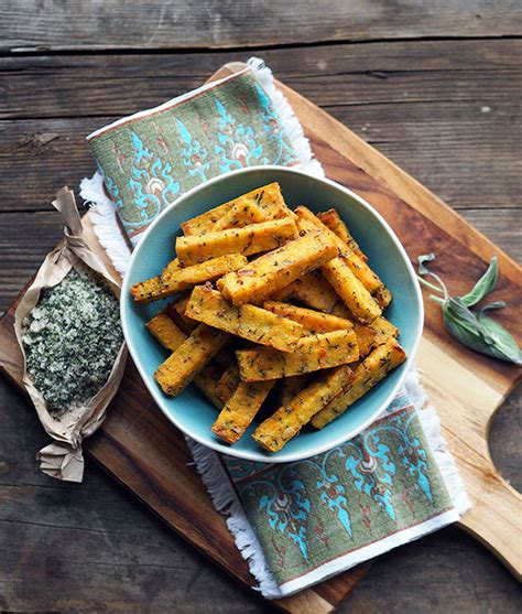 Polenta chips are fluffy, crisp, full of flavour and make a perfect side to salad, sandwiches and polenta chips o scagliozzi di polenta? Polenta Chips with Ricotta & Rosemary, Baked
