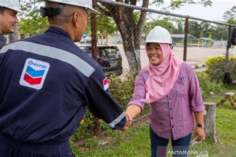 Pt pertamina (persero) melalui program rekrutmennya saat ini membuka lowongan kerja terbaru tahun 2021.untuk mencari calon tenaga kerja yang siap diterjunkan ke setiap lini atau divisi kerja dalam perusahaan yang sedang membutuhkannya saat ini. Saat mitra bicara cara kerja PT CPI | RIAU24.COM