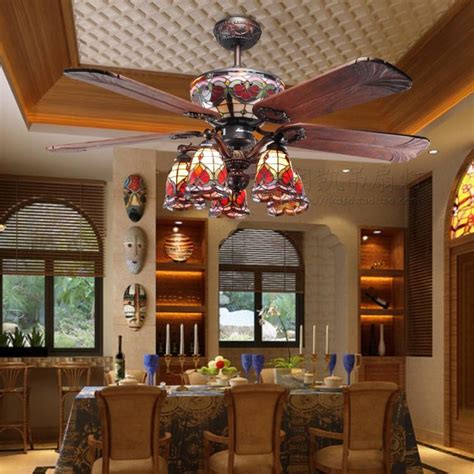 Choosing the best ceiling fan size for your room can ensure that you can keep things cool. Get The Right Dining Room Lights That Makes You Home Warm ...