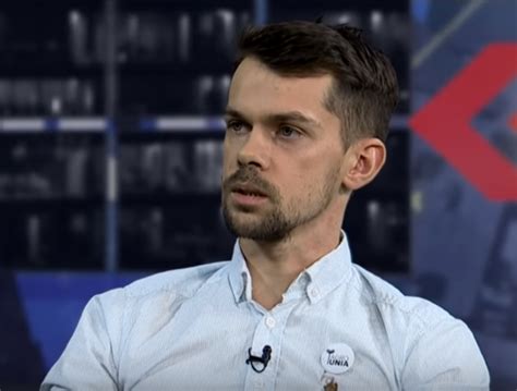 Agrounia zapowiedziała kolejne blokady dróg oraz najazd na warszawę. HIT! Michał Kołodziejczak (AgroUnia) zaorał dziennikarza ...