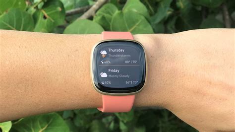 Fitbit Versa 3 Review 2022