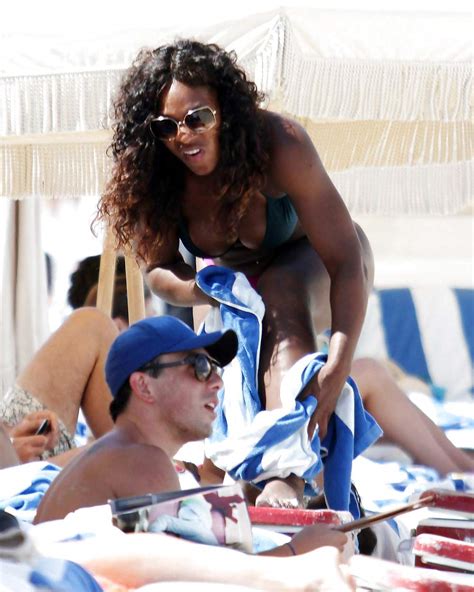Serena Williams Wearing A Bikini At A Beach In Miami Porn Pictures Xxx Photos Sex Images