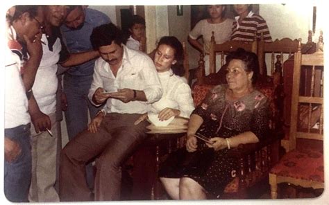 El álbum íntimo de la viuda de Pablo Escobar desde su noviazgo hasta