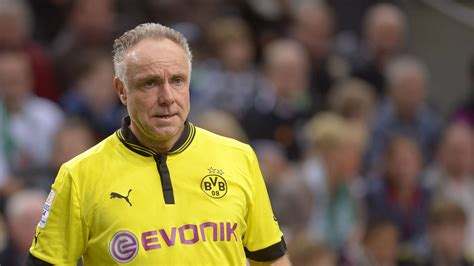 Bvb Michael Rummenigge Wirft Borussia Dortmund Wettbewerbsverzerrung Vor Alle News Und