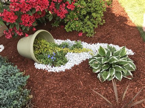 Fill your bathtub up with 10 to 20 gallons of hot water. My spilled flower pot. | Flower pots, Creative gardening ...