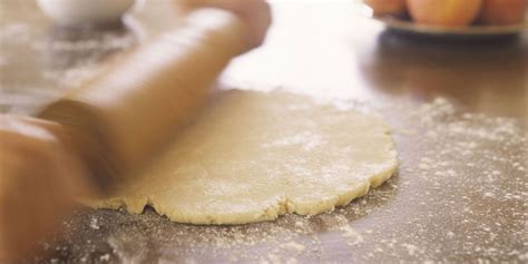 Rolling Pie Dough Pastry Kitchen Trick
