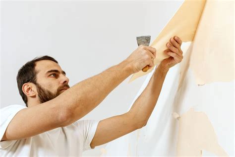 Wallpaper Removal Services | We Remove Wallpaper with Cleanliness