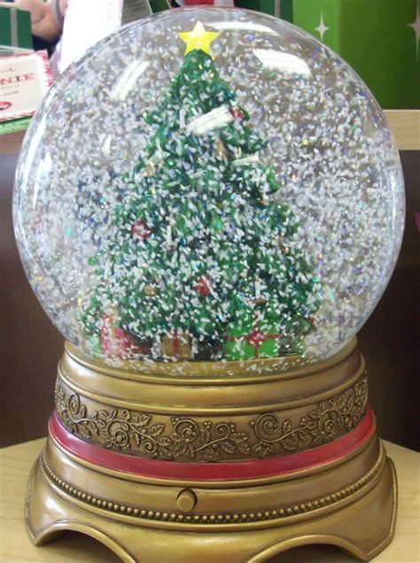 1000 Images About Amazing Snow Globes On Pinterest Snow Globes