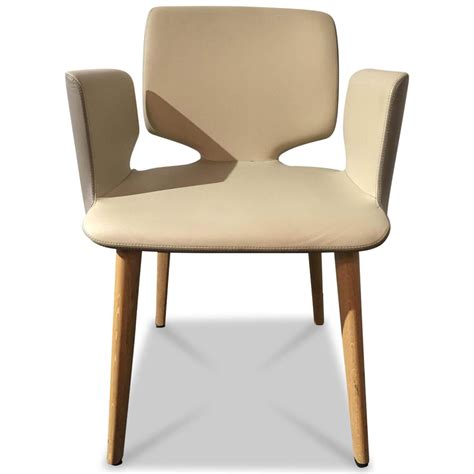 Weiches, elegantes und glattes rindsleder aus europa veredelt die exklusiven sitzmöbel. Stuhl Aye Leder Beige - Team 7 - Stühle - günstig kaufen ...