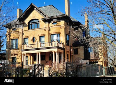 Chicago Illinois Usa A Mansion Located In The Kenwood Neighborhood
