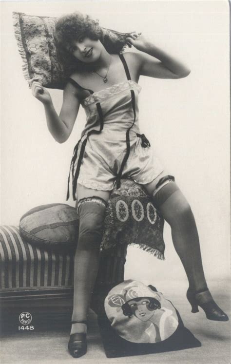 1920s Fashion Trends The ‘new Woman Dresses Lingerie And Swimwear