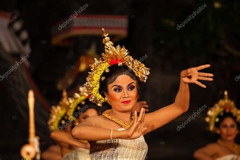 A Balinese Woman Dances Inside A Hindu Temple During A Local Ceremony Bali Indonesia Stock