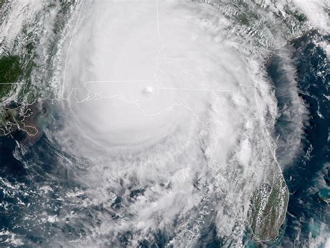 Hurricane Michael Makes Landfall On The Florida Panhandle Mexico